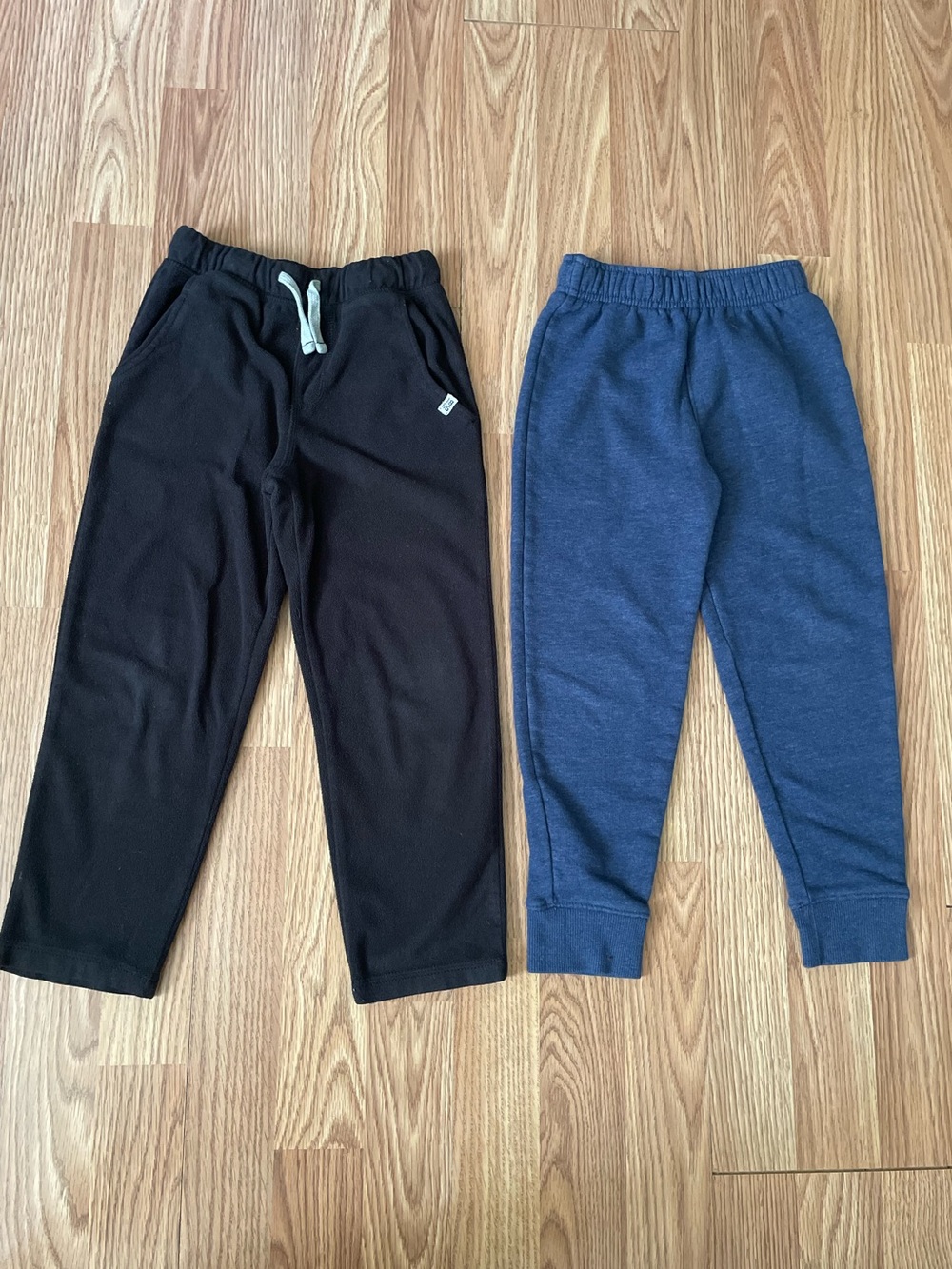 LOT 4 Toddler Boys Outfit Sets - Picture 13 of 13